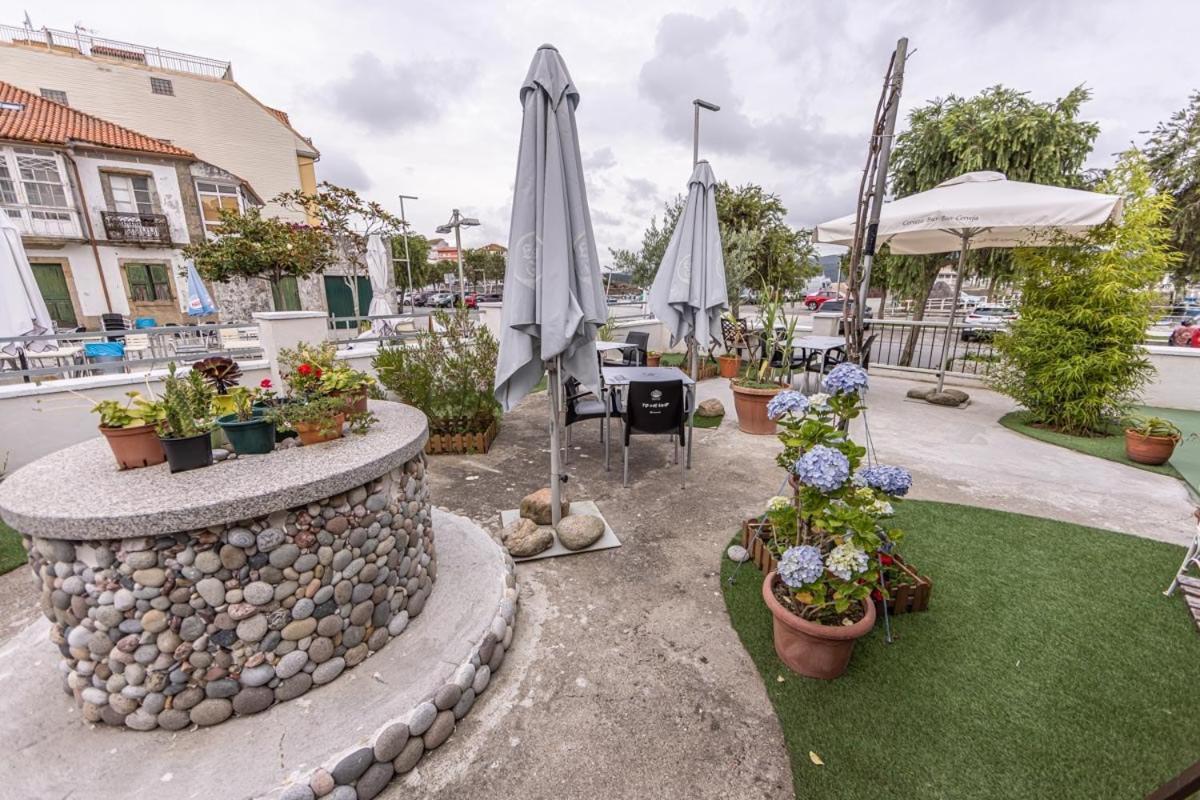 Hotel Puerto Arnela Camarinas Bagian luar foto