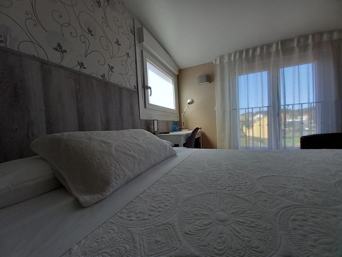 Hotel Puerto Arnela Camarinas Bagian luar foto
